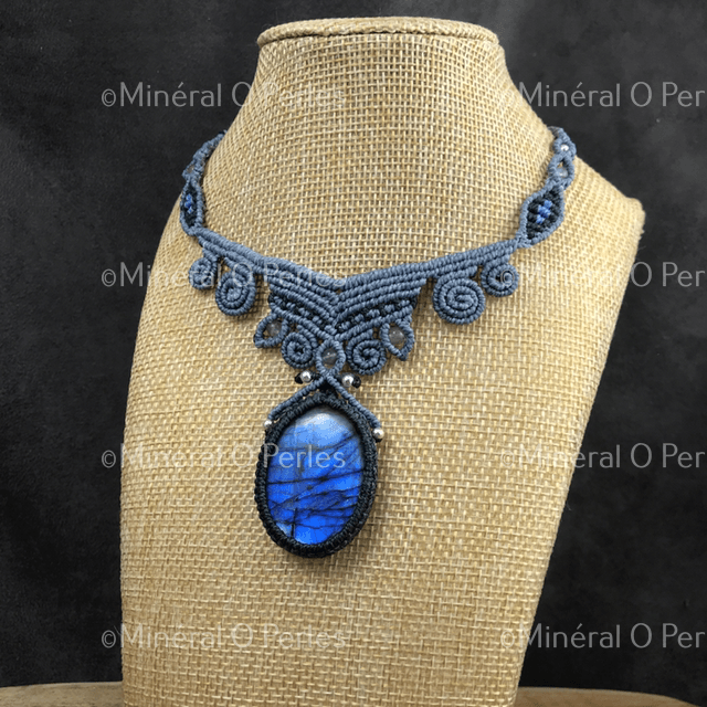 Labradorite 