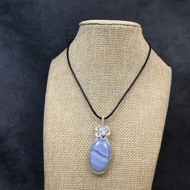 Calcédoine bleue (ou agate dentelle)